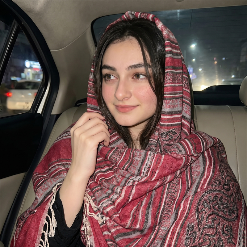 Vintage Paisley Print Hijab Fa - огляд і ціна Vintage Women Fashion