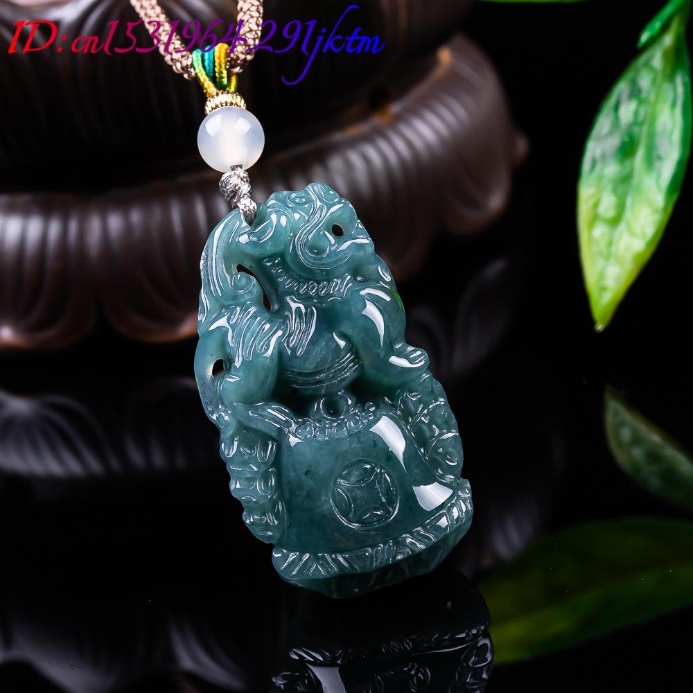 Burmese Jadeite Pixiu Pendant  - огляд і ціна Vintage Women Fashion